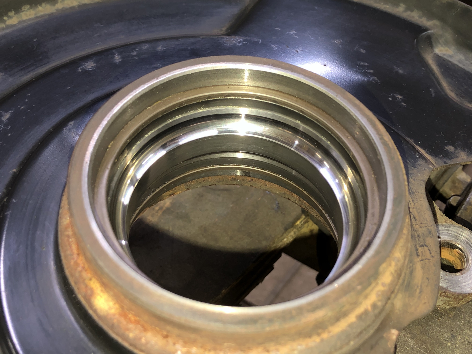 Плановая замена смазки в подшипниках и ступицах! Нужно ли менять ...