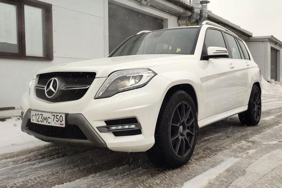 Mercedes Benz GLK class x204