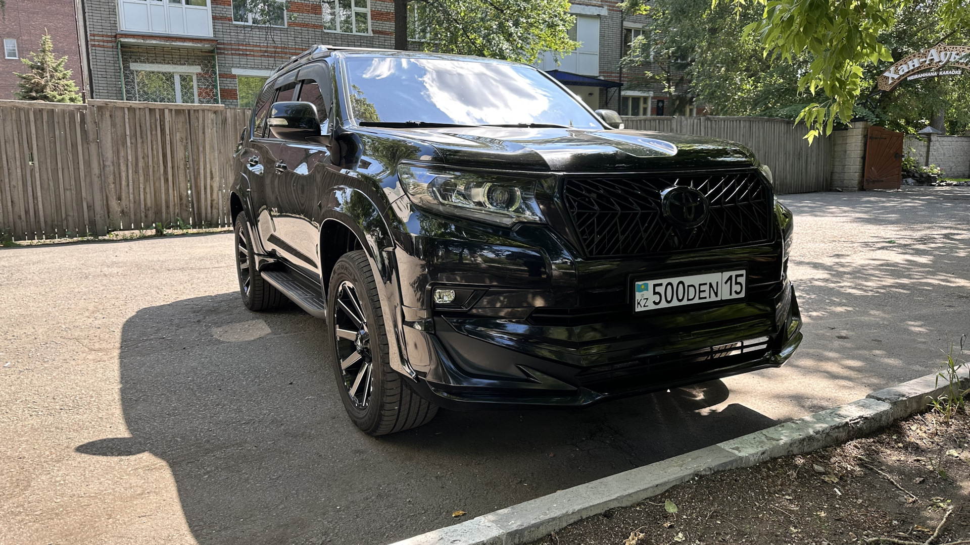 Продажа Toyota Land Cruiser Prado 150-series 2018 (бензин, АКПП) — с  историей обслуживания — DRIVE2.RU