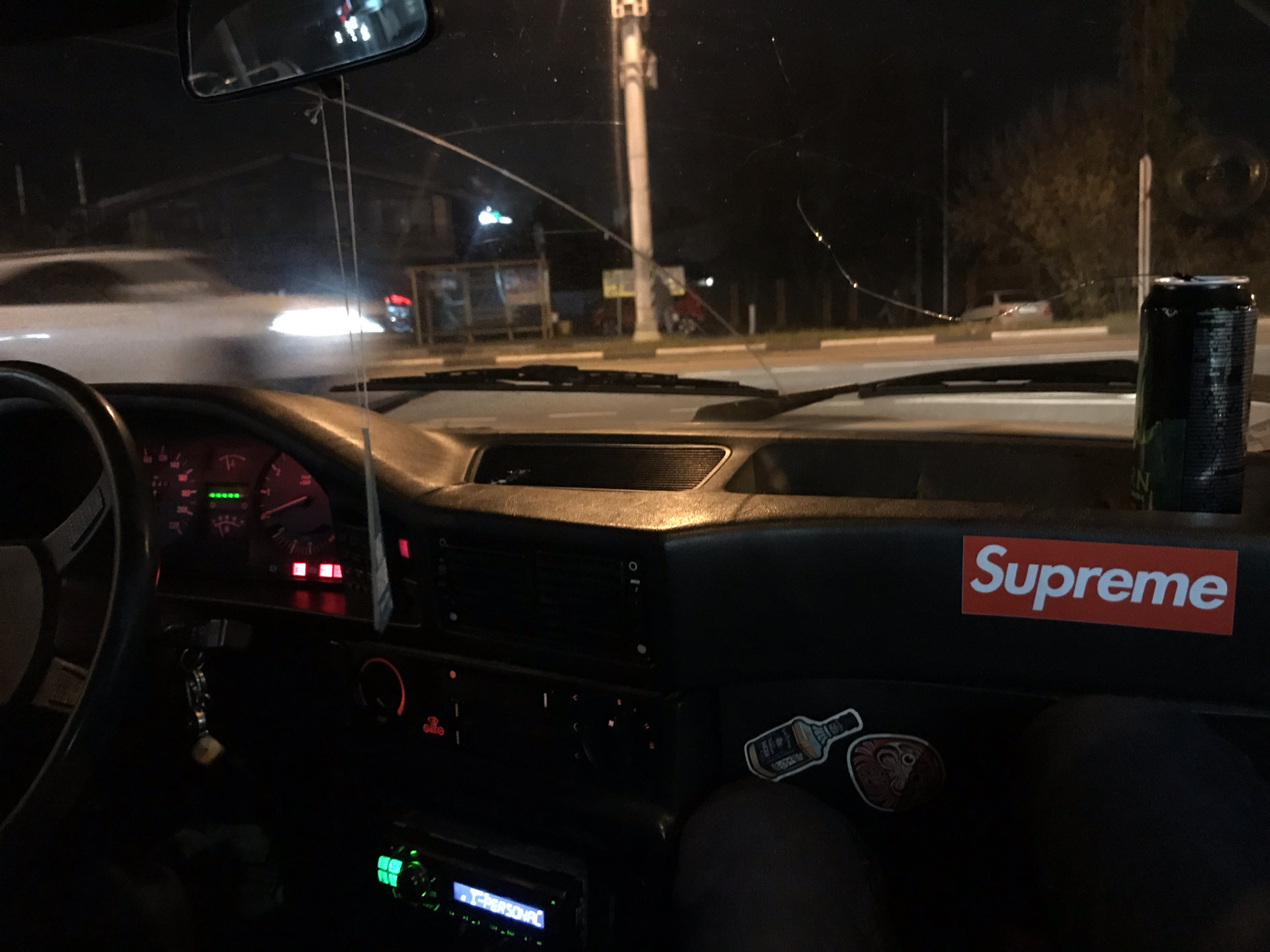 Воняет Выхлопом — BMW 5 series (E28), 1,8 л, 1986 года | наблюдение ...