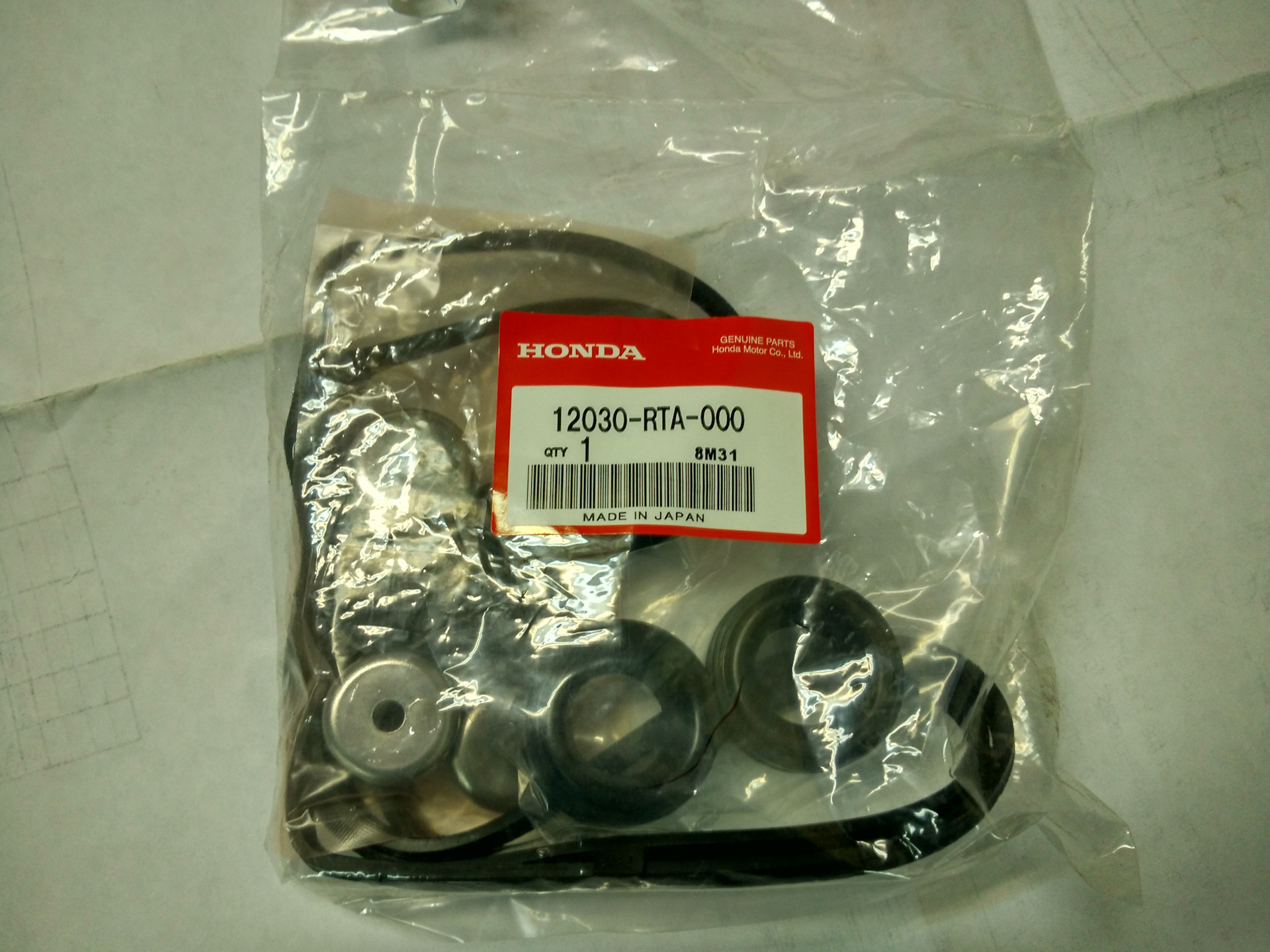 прокладка клапанной крышки хонда аккорд 8. хонда аккорд прокладка клапанной крышки. прокладка масляного насоса honda k20/24a 91302-pna-004 oem. прокладка клапанной крышки хонда хрв. прокладка клапанной крышки хонда аккорд 7 2.