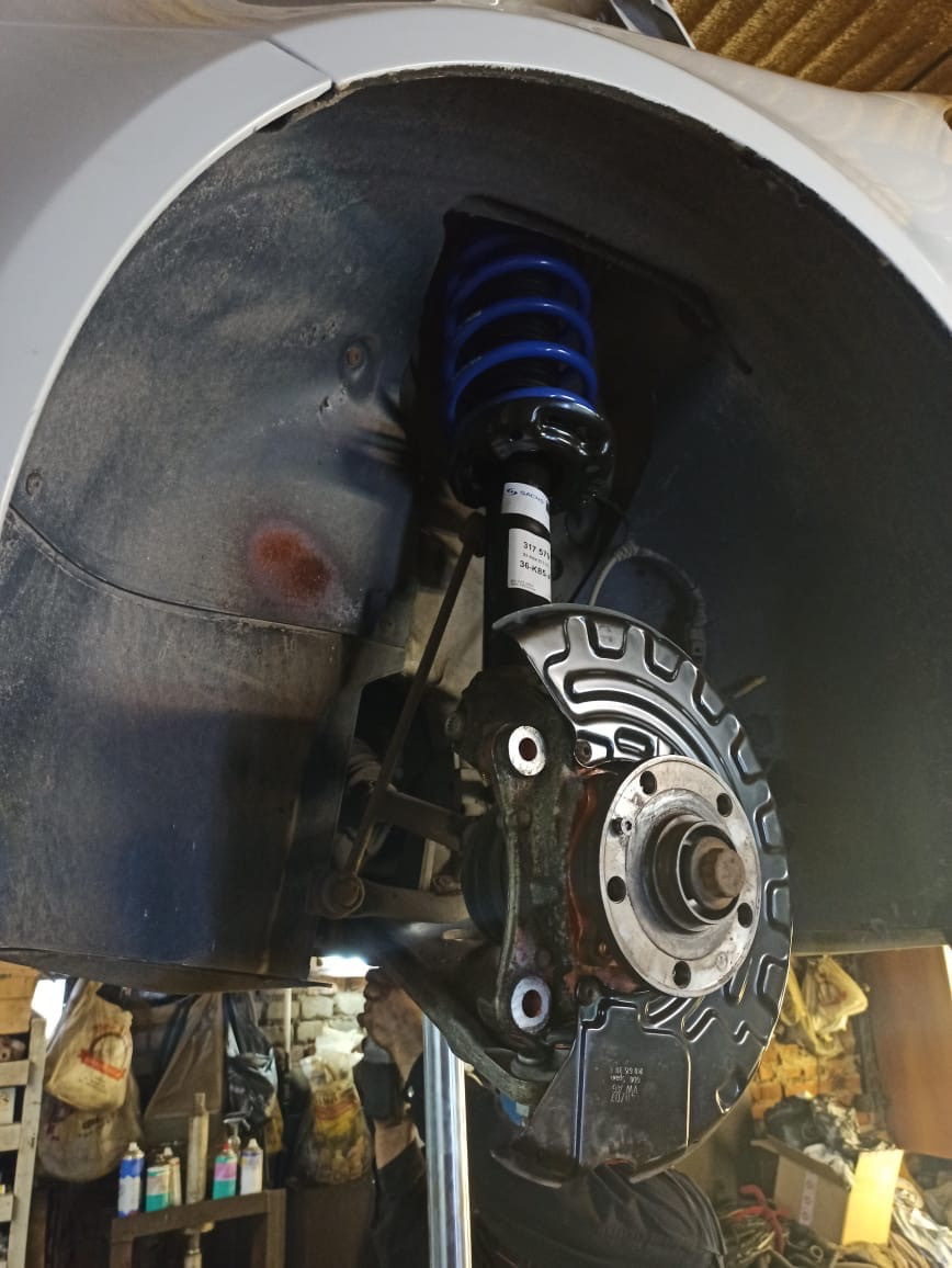 сборка — Volkswagen Golf Mk5