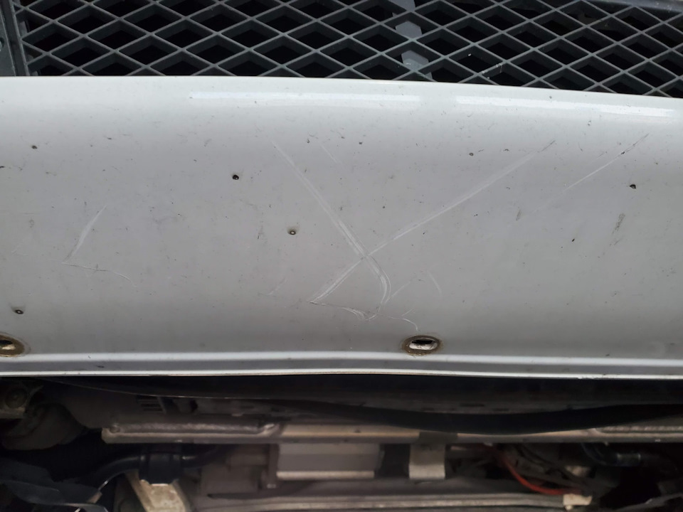 Скрип на лежачих полицейских — BMW 5 series (F10), 2 л, 2012 года ...