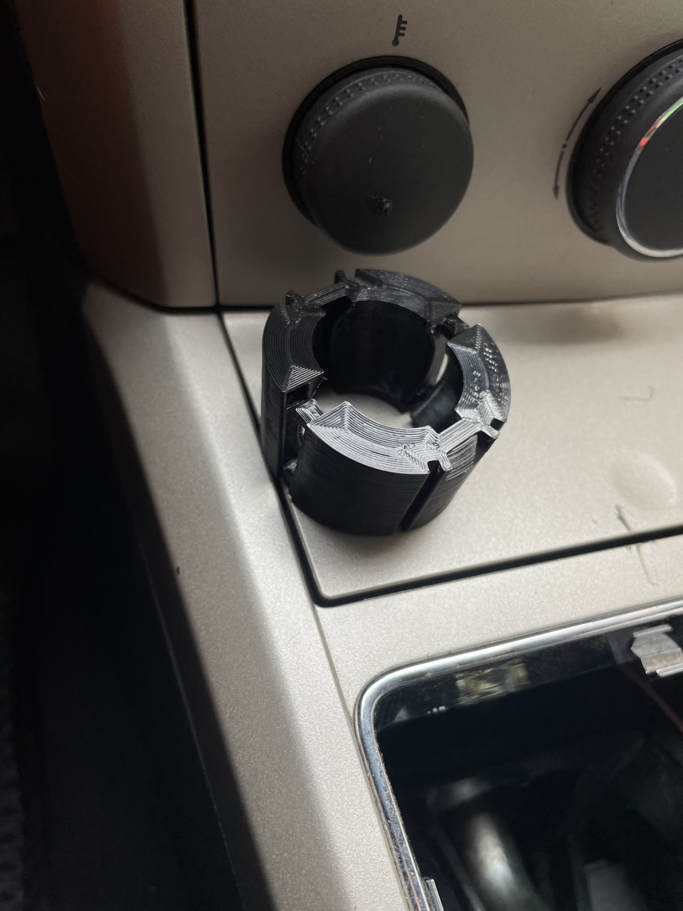 43. Замена втулки кулисы КПП — Opel Astra H GTC, 1,6 л, 2008 года ...