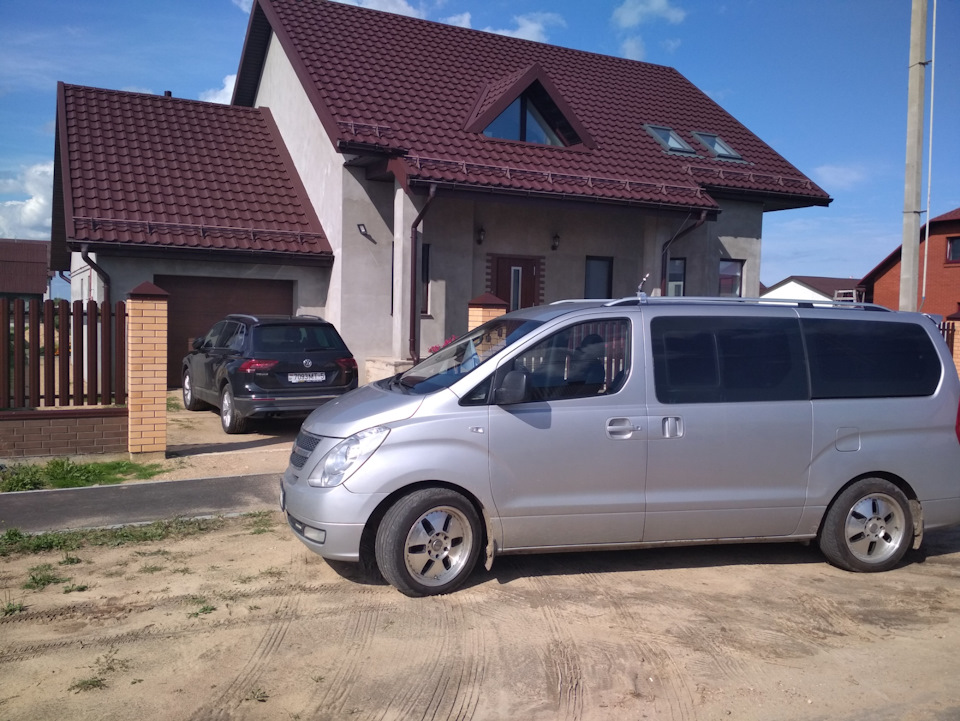рейлинги на крышу hyundai grand starex. Смотреть фото рейлинги на крышу hyundai grand starex. Смотреть картинку рейлинги на крышу hyundai grand starex. Картинка про рейлинги на крышу hyundai grand starex. Фото рейлинги на крышу hyundai grand starex