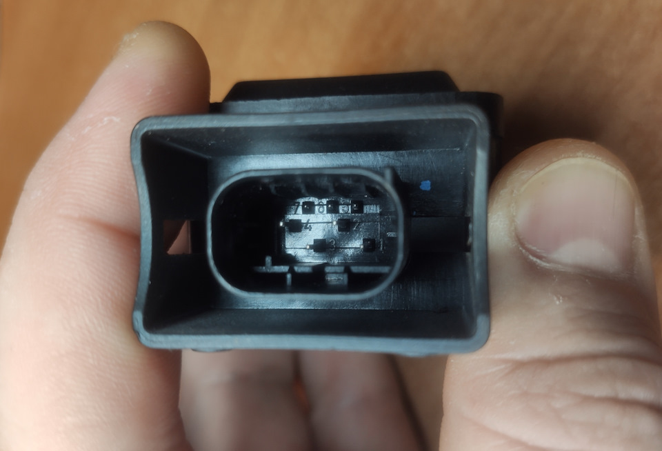 Датчик курсовой устойчивости на Citroen C4 (2G), Citroen Jumpy (2G ...