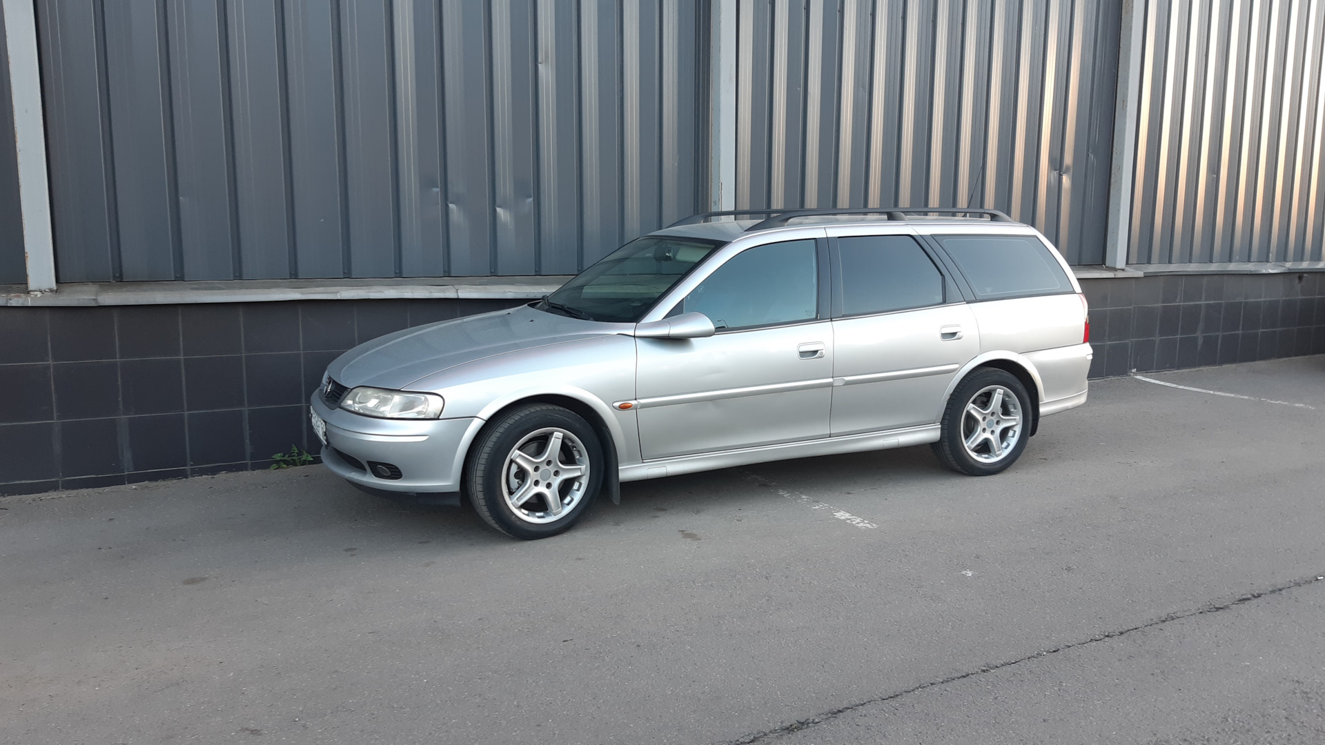 Opel Vectra B 1.8 бензиновый 1999 | Из Германии в Россию. на DRIVE2