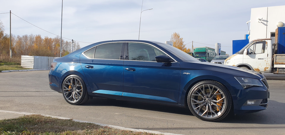 Фото в бортжурнале Skoda Superb Mk3