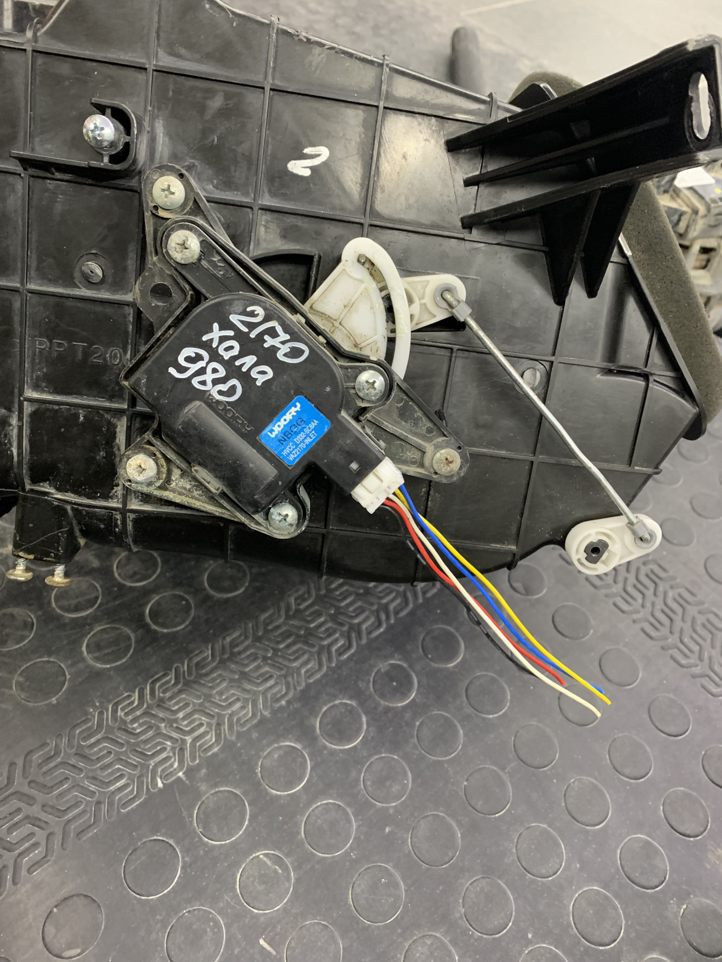 Установка кондиционера на 2110 (часть2). Проводка. — Lada 21103, 1,5 л ...