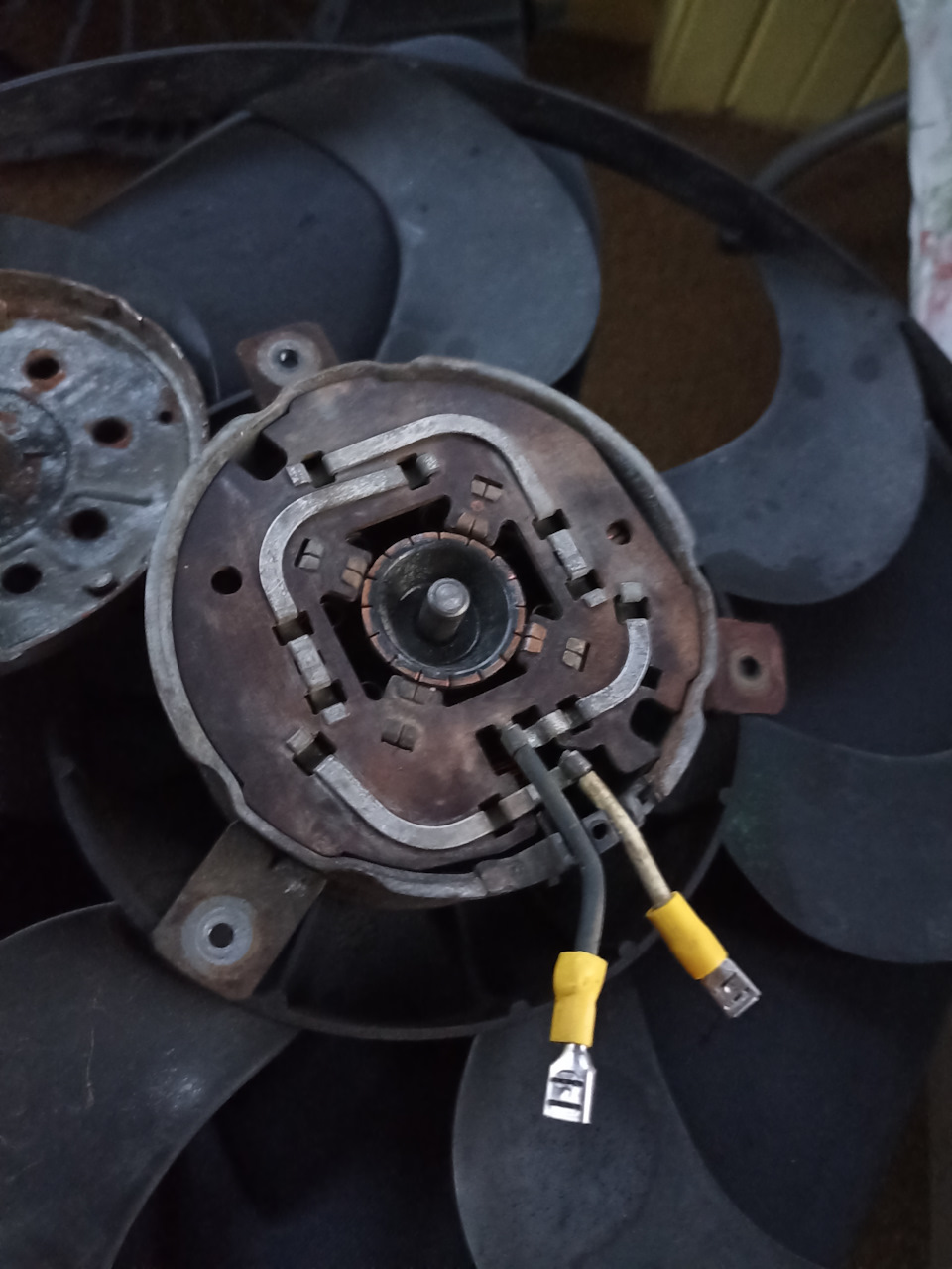 Фото в бортжурнале Mazda 3 (1G) BK