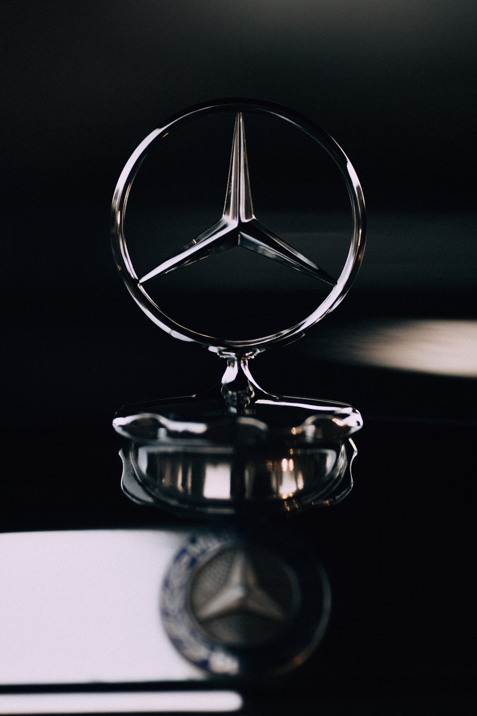 Мерседес W115 — Mercedes-Benz W115, 2,2 л, 1973 года | фотография | DRIVE2