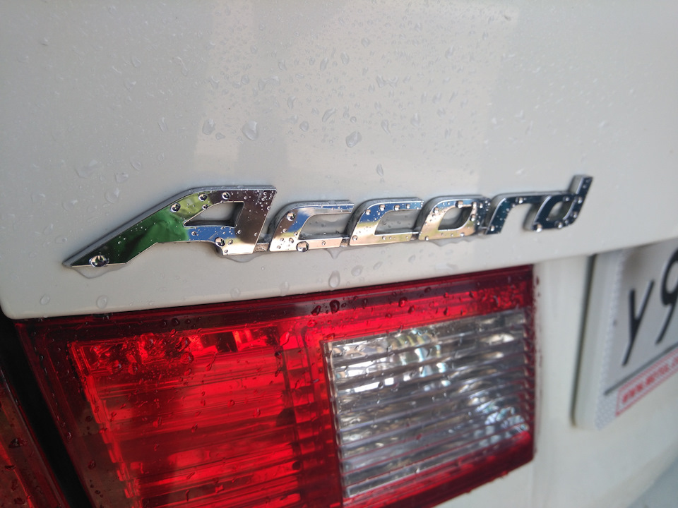 1. Полировка хрома — Honda Accord (8G)
