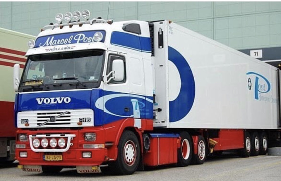 Volvo Truck 2000