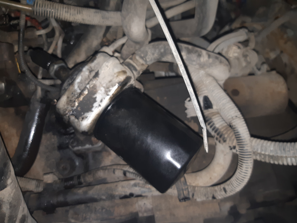 Мини бардачок в центральном тоннеле — Lada Калина Универсал (1G), 1,6 л ...