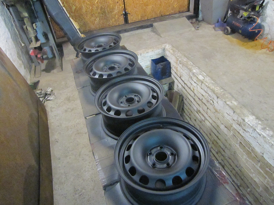 Покраска стальных дисков — Audi 100 (C4), 2,8 л, 1991 года | колёсные ...