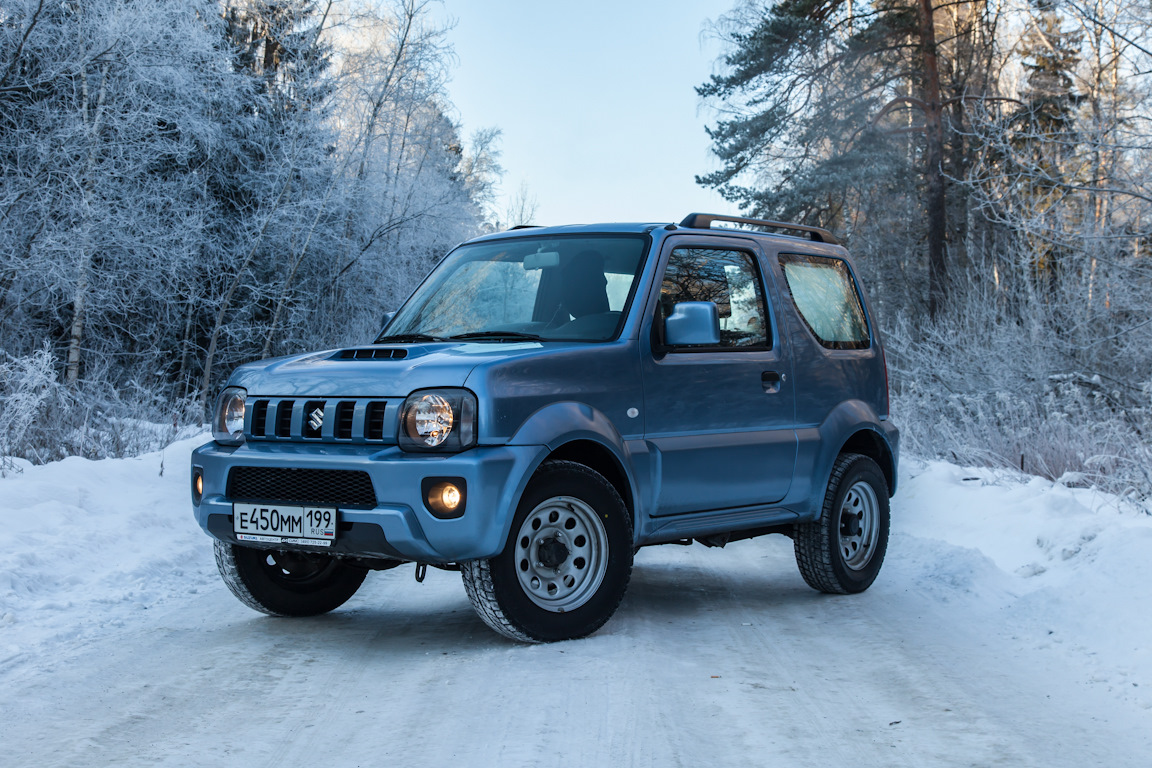 Стол в suzuki jimny