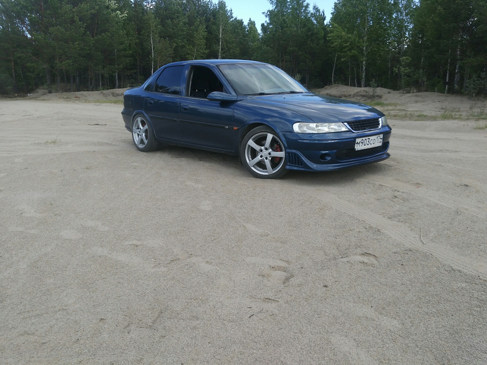 Photo from the logbook Opel Vectra B. Found on photo: 19036077