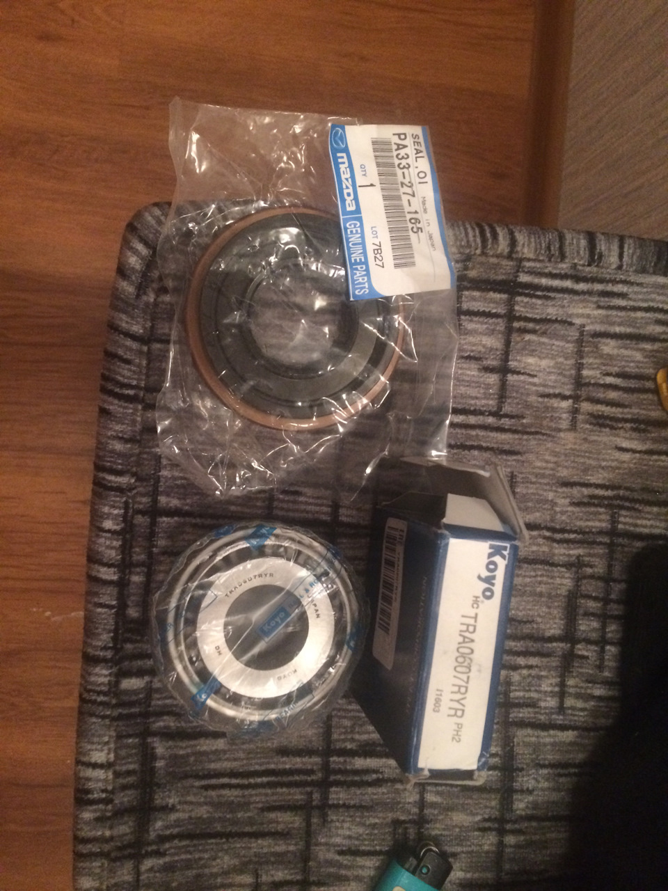 TRA0607RYR Подшипник хвостовика редуктора TOYOTA SURF/4RUNNER VZN