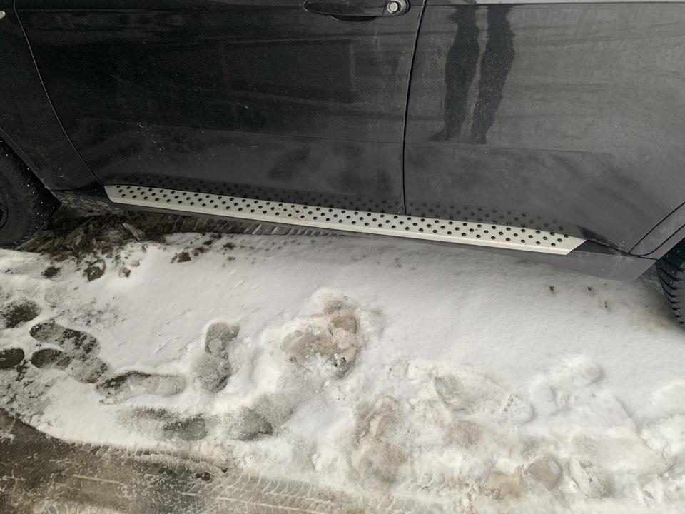 Думаю покрасить пластиковые пороги с накладками — BMW X6 (E71/E72), 3 л ...