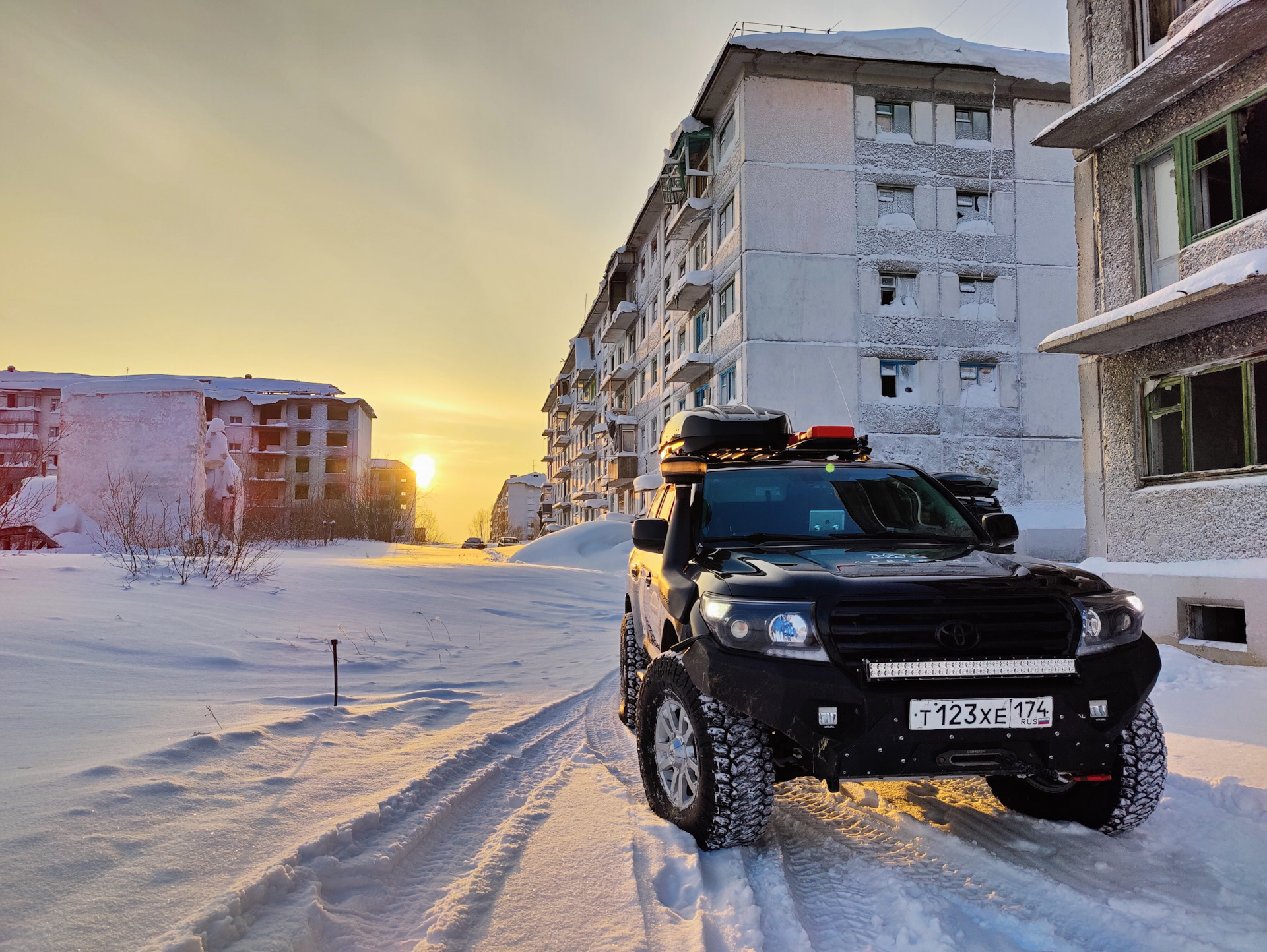 Коми #2 — Как сегодня живет Воркута, бывшая угольная столица. — Toyota Land  Cruiser 200, 4,5 л, 2011 года | видео | DRIVE2