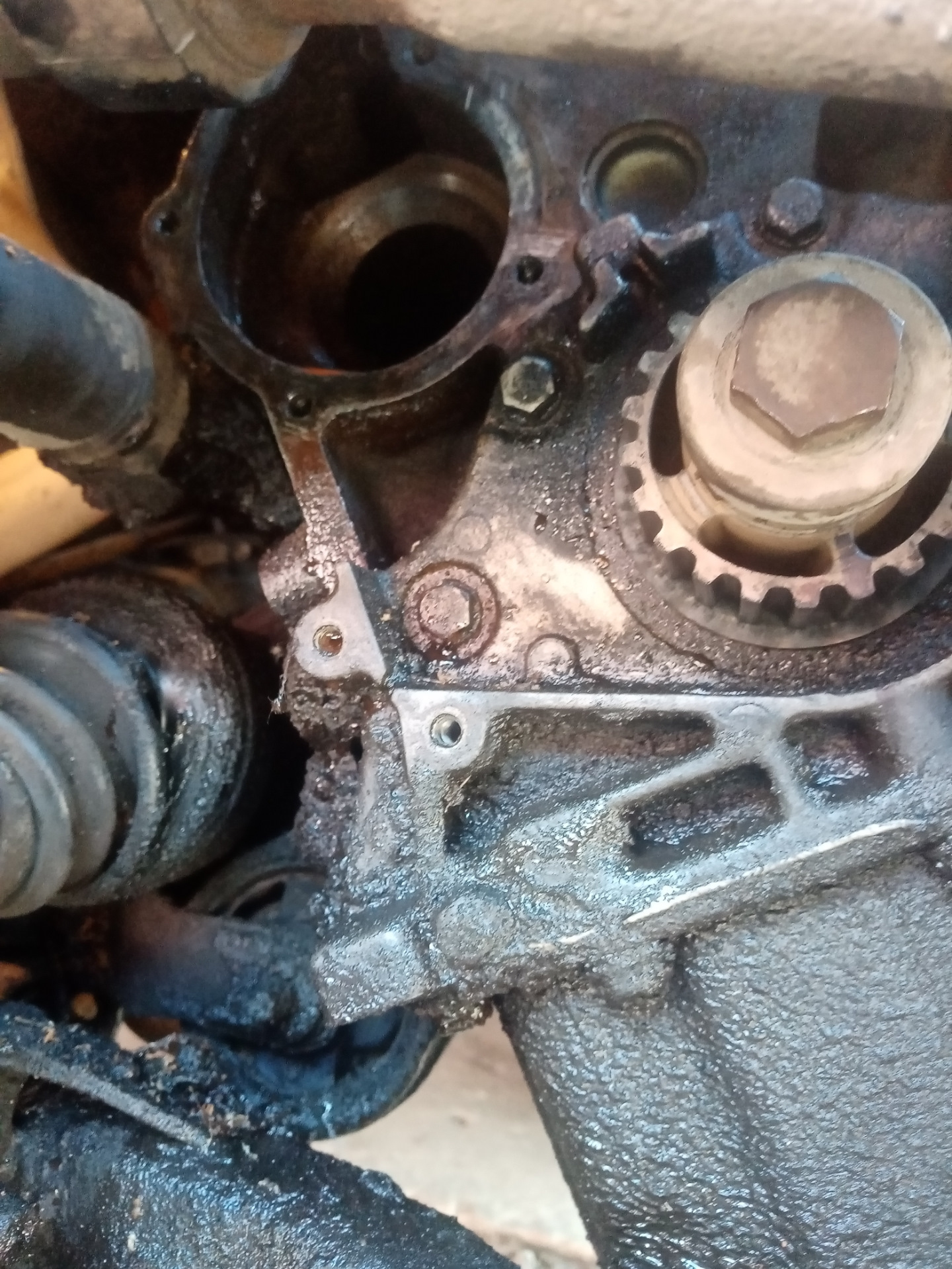 2. Потекло разбор. Plumbers putty leaking pipe. Лоток для стиральной машины самсунг. Чистка бойлера аристон 100 литров.