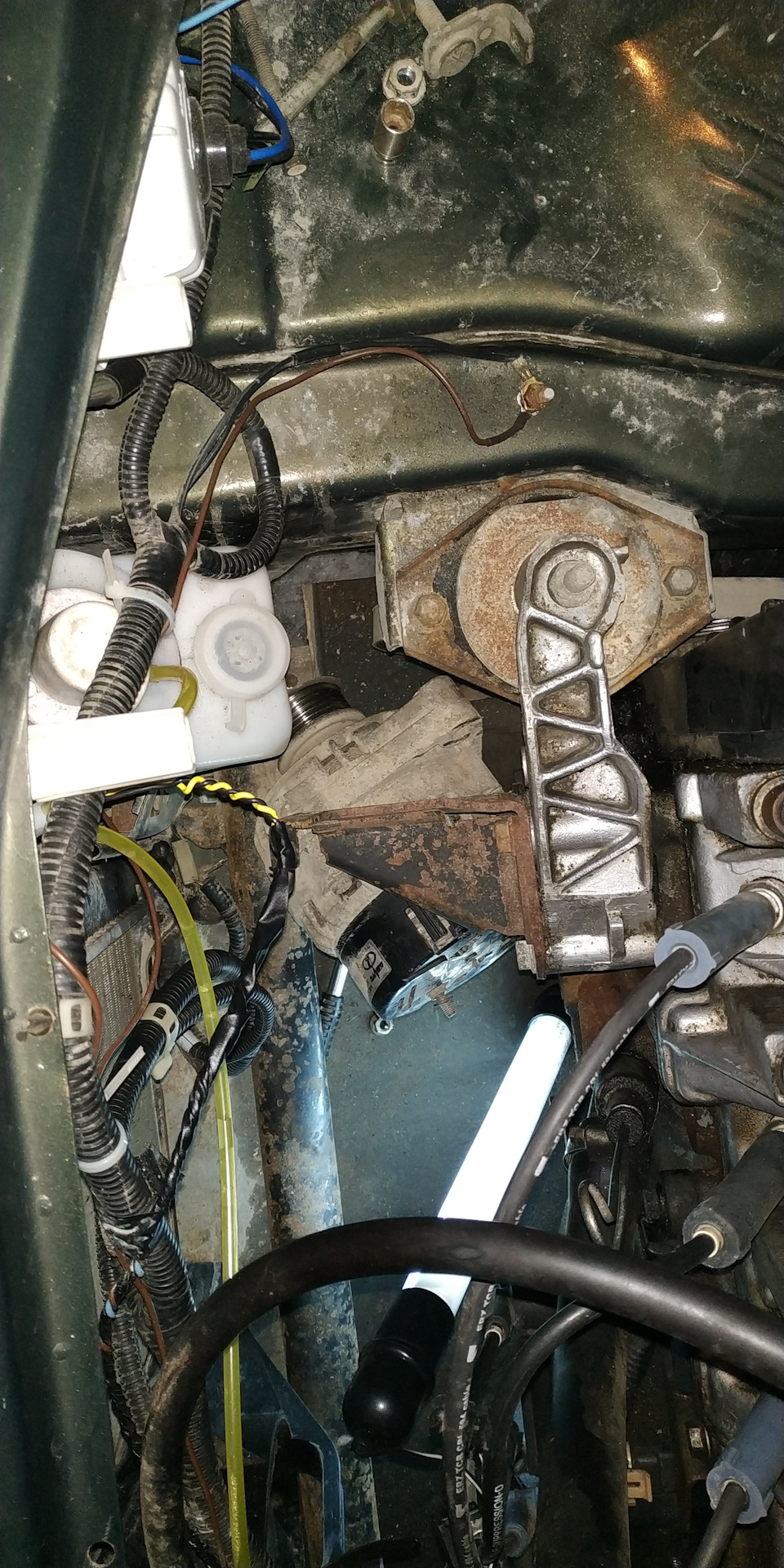 Геннадий, давай до свидания — LADA 21102, 1,5 л., 2004 года | поломка ...