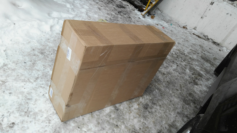 вот так все было упаковано, еще заказал жабо — но о нем отдельно и наверное летом — Renault Duster (1G)