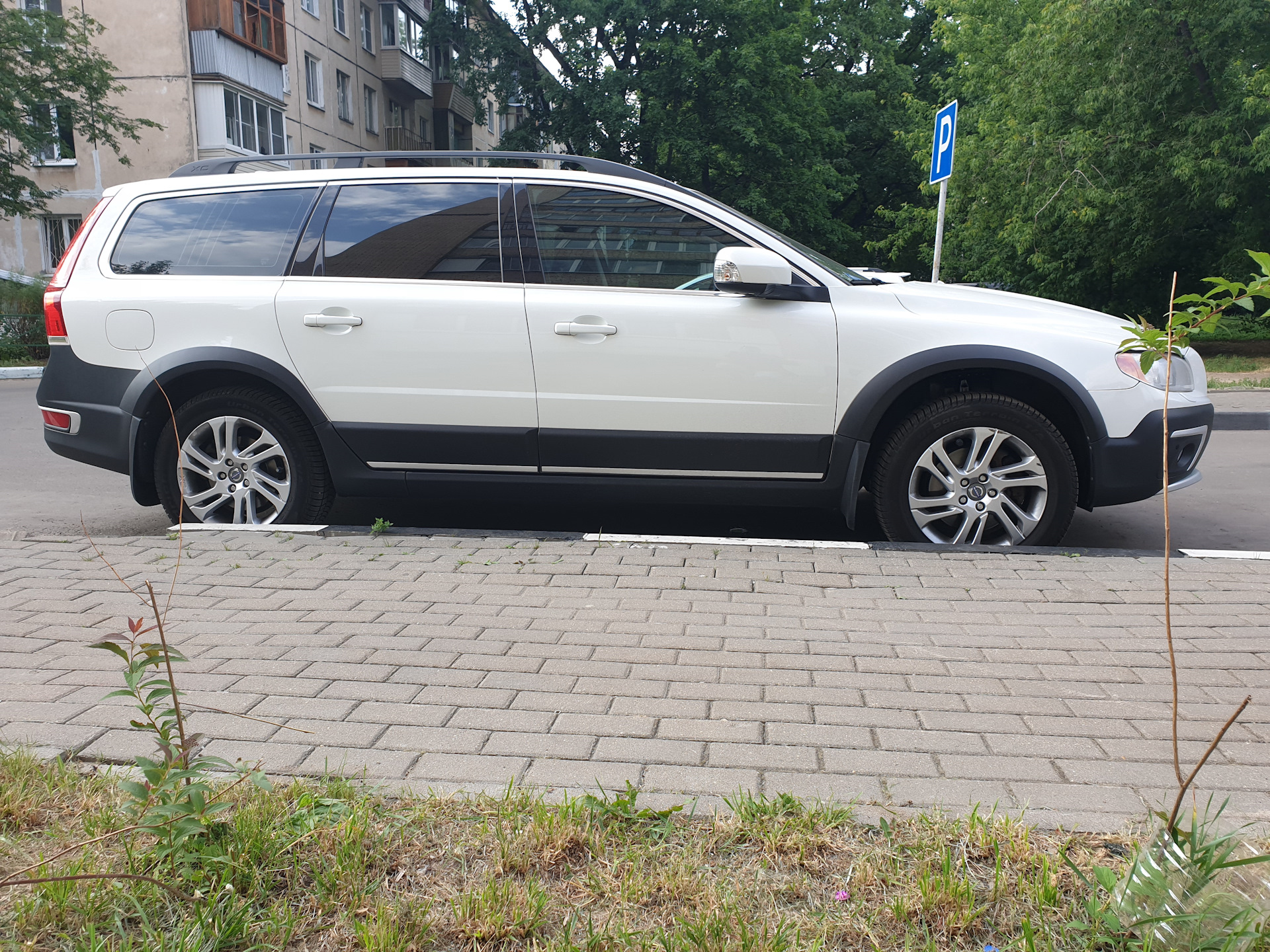 Volvo xc70 шведская полиция