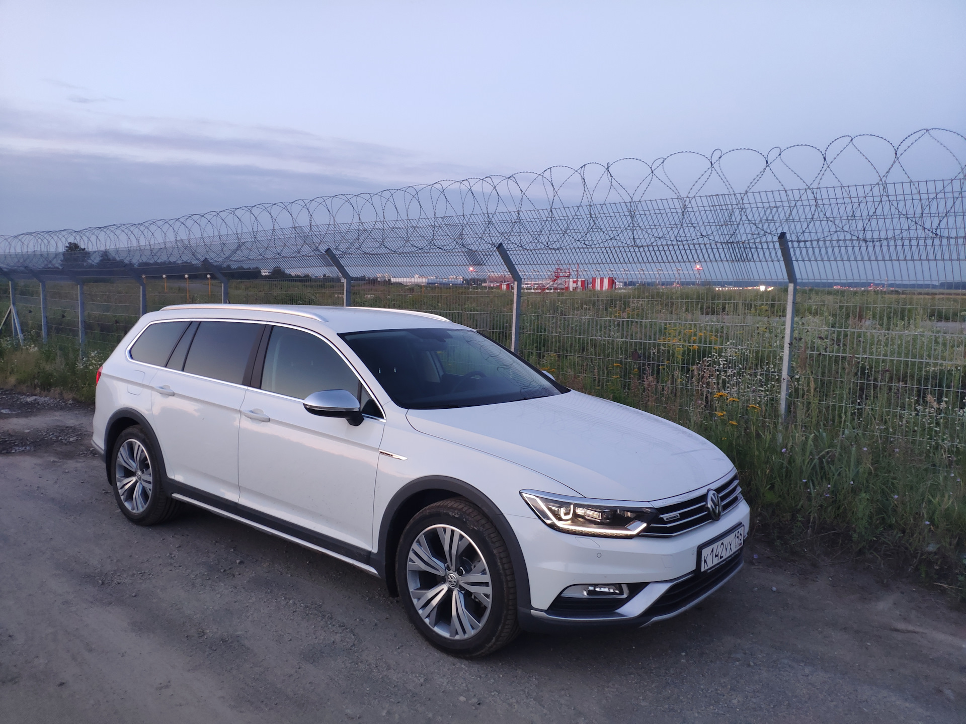 Passat b8 Alltrack Orange