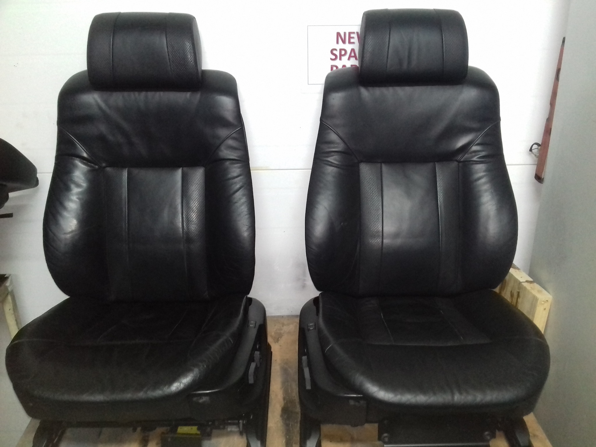 Купить Комплект Передних Сидений