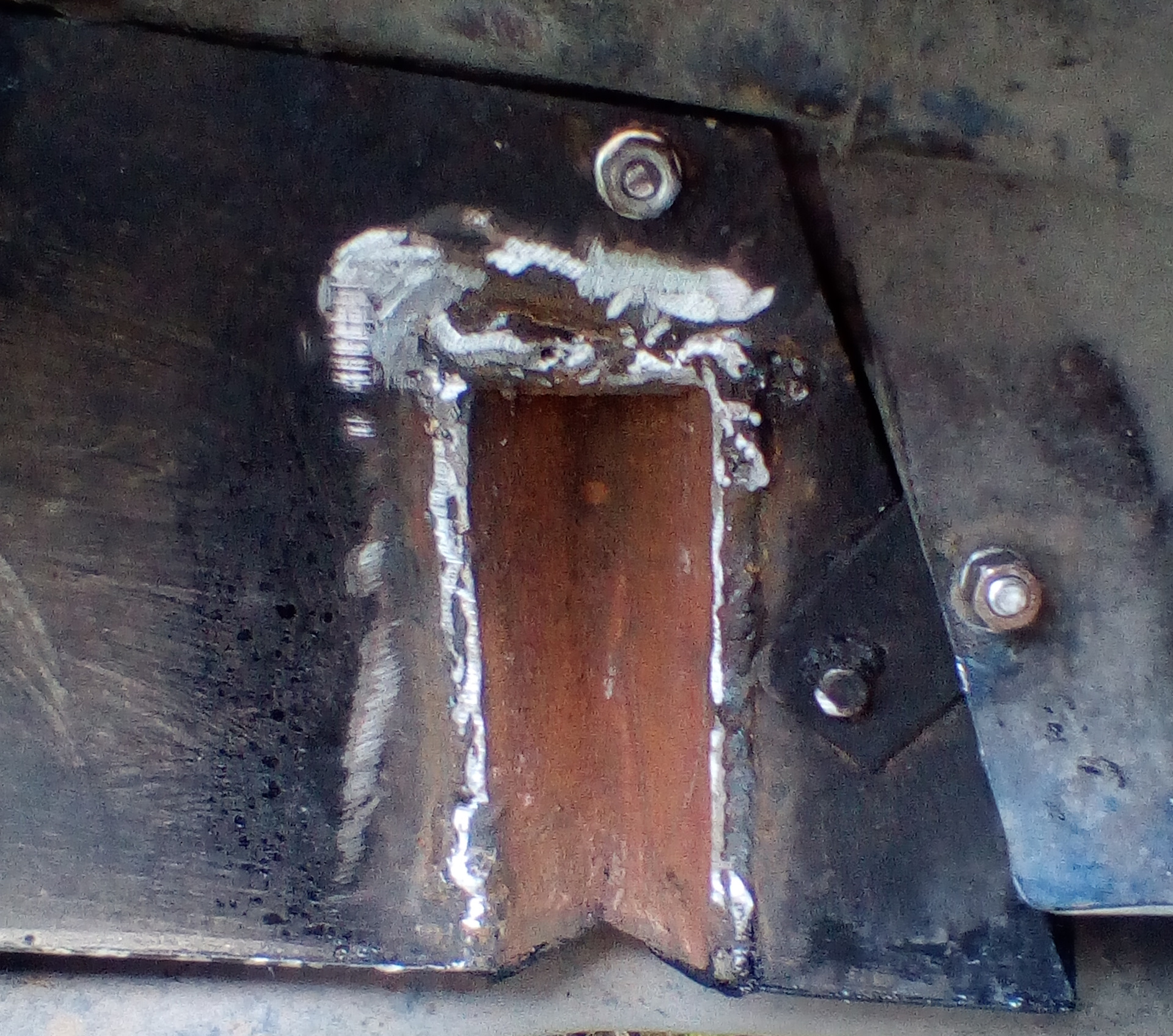 Сорвана резьба в свечном колодце лада веста - 82 фото