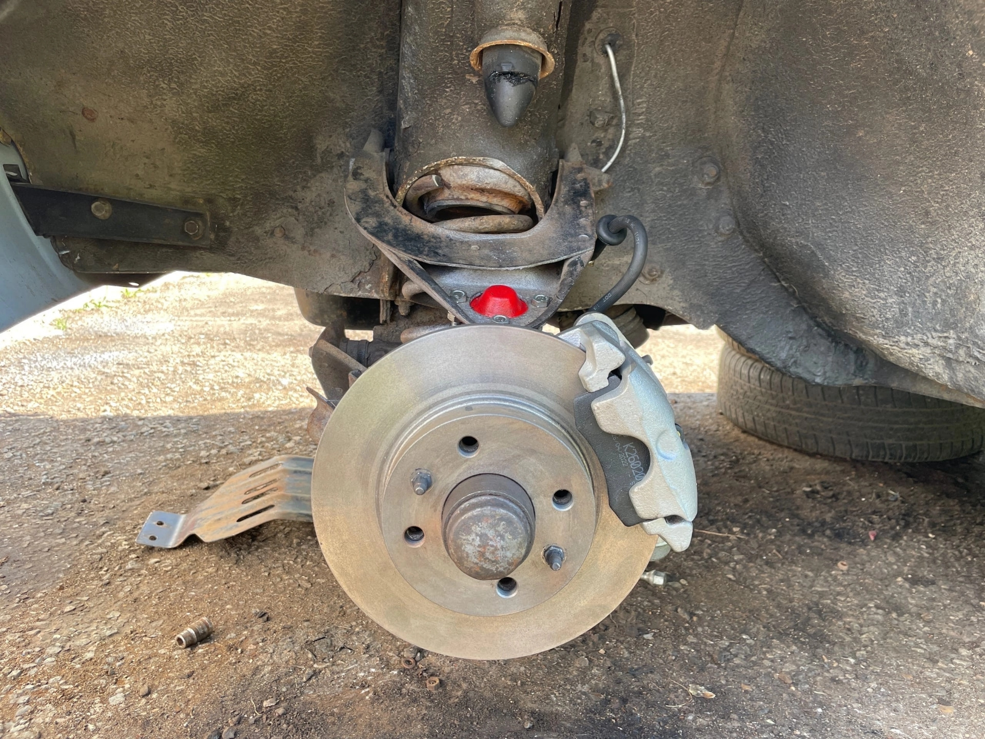 Тормоз 2108. Щит тормоза 2108. Щит тормоза 2108. Кожух заднего тормозного барабана 2108. Задние тормоза ваз 2108.