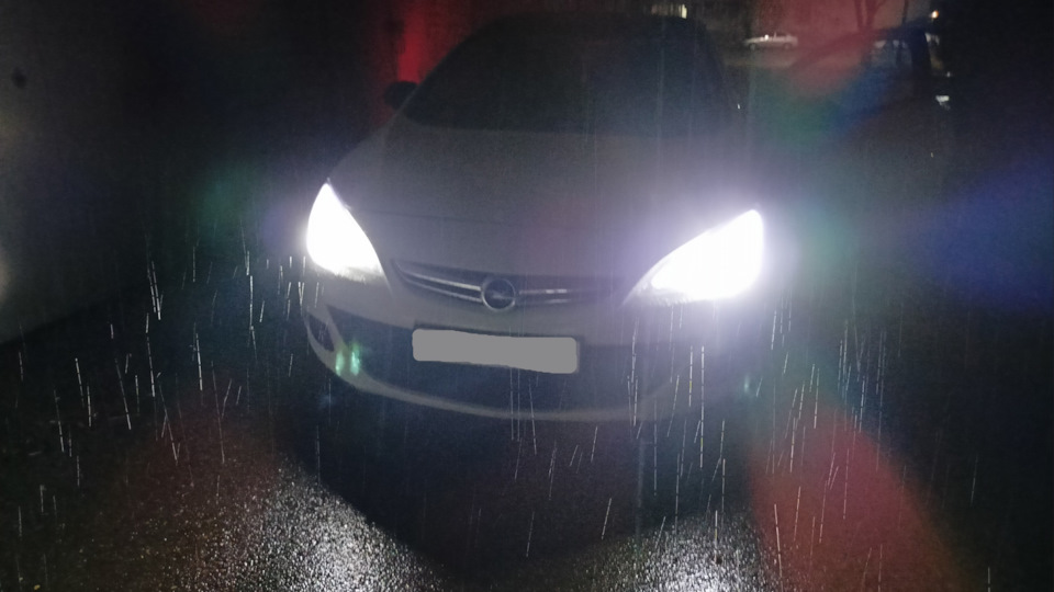 Колпачок болта — Opel Astra J GTC, 1,4 л, 2013 года | аксессуары | DRIVE2