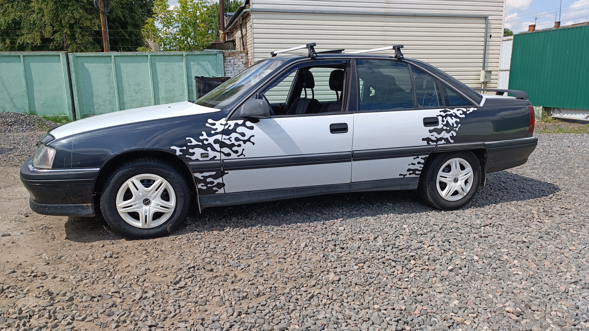 Продажа Opel Omega A 1992 (бензин, МКПП) — с историей обслуживания —  DRIVE2.RU