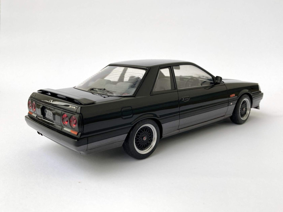 Nissan Skyline r31 JDM