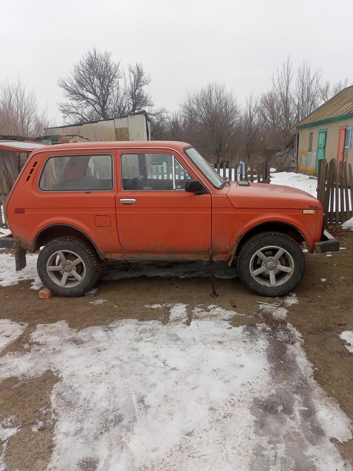 Разбор кузова подготовка к ремонту нива 1984 — Lada 4x4 3D, 1,6 л, 1984  года | кузовной ремонт | DRIVE2