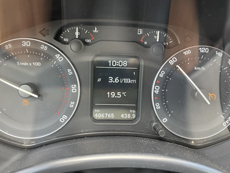 Расход Октавия А5 скаут дизель — Skoda Octavia Scout A5 Mk2, 2 л, 2008 ...