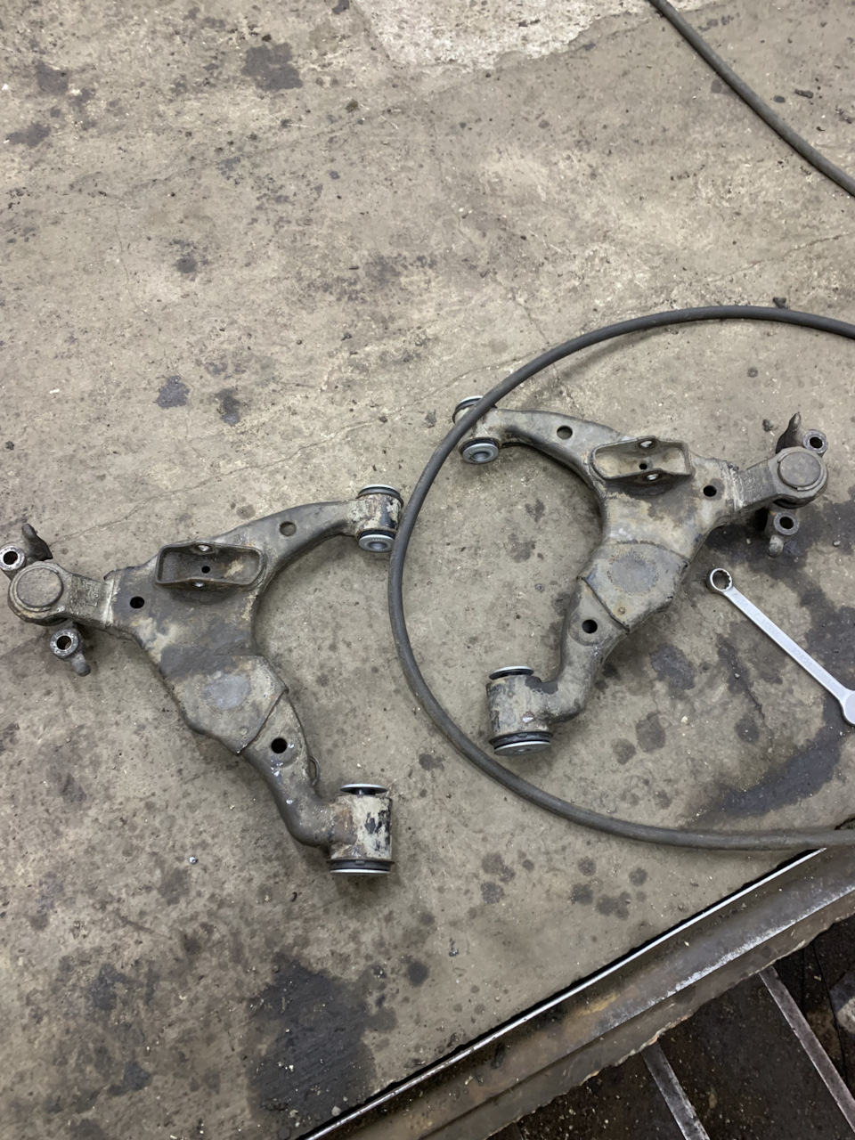 Фото в бортжурнале Lexus GX (UZJ120)