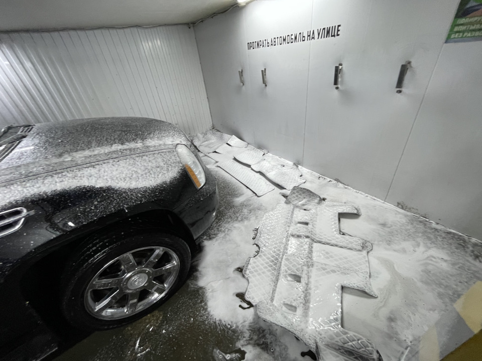 Фото в бортжурнале Cadillac Escalade (3G)