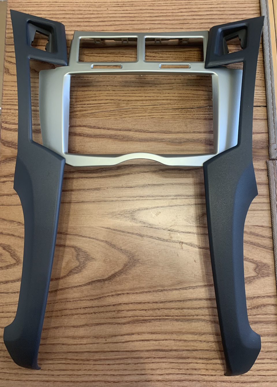 Вид переходной рамки — Toyota Yaris (p2)