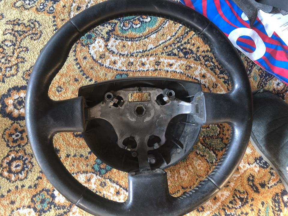 Перешив руля на Ford — Ford Focus Sedan II, 1,8 л, 2007 года ...