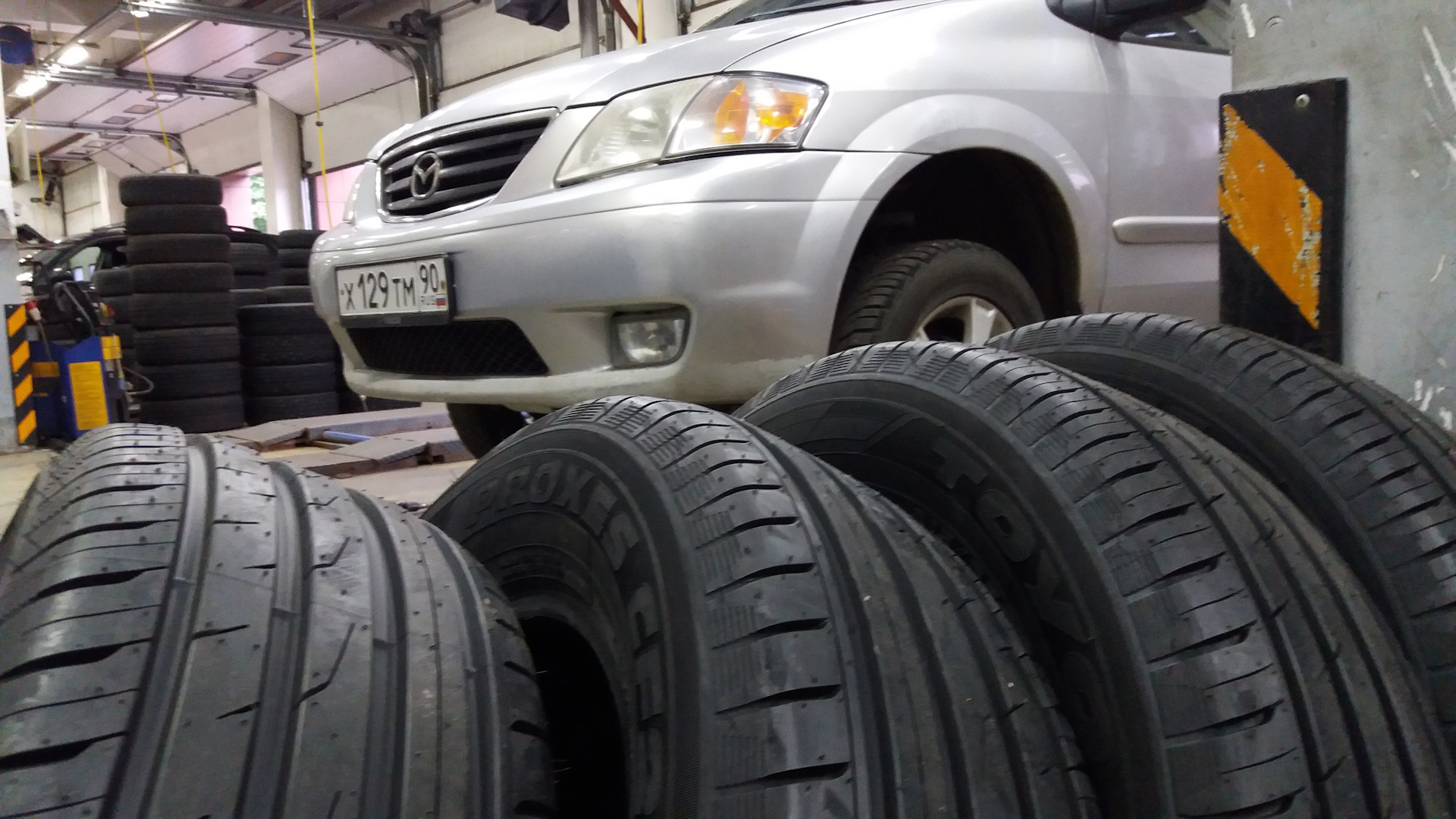 Кесарю-кесарево… — Mazda MPV II, 2,5 л, 2001 года | шины | DRIVE2