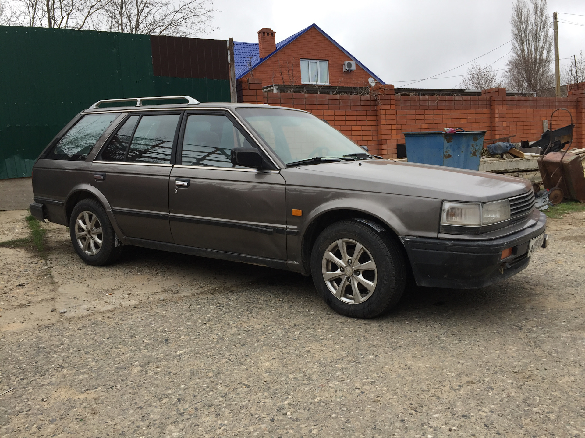 nissan bluebird универсал