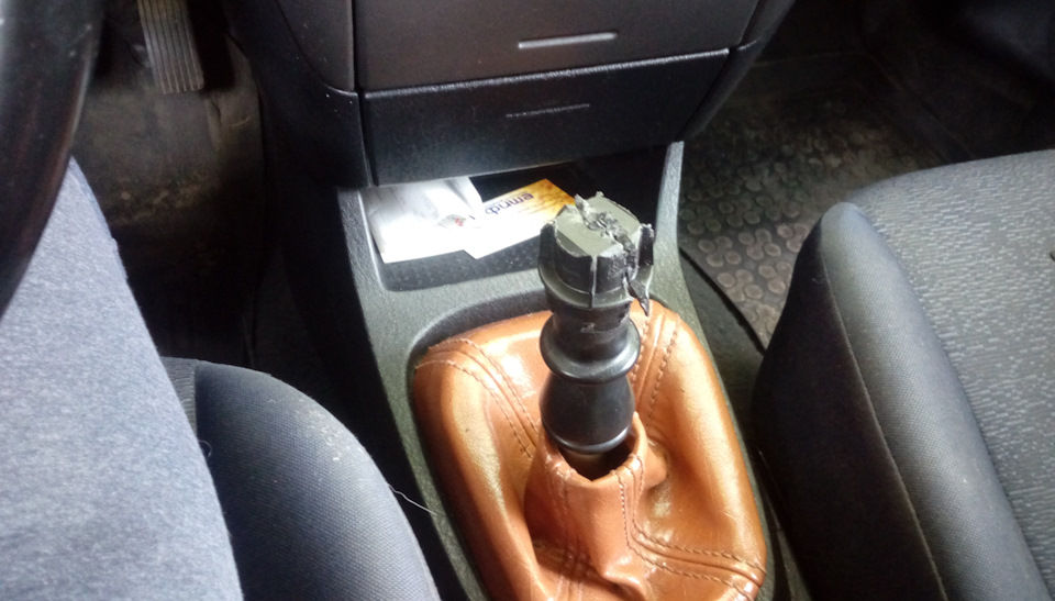 Как снять ручку кпп mitsubishi carisma Ручка МКПП продолжение - Mitsubishi Carisma, 1,6 л, 2002 года стайлинг DRIVE2