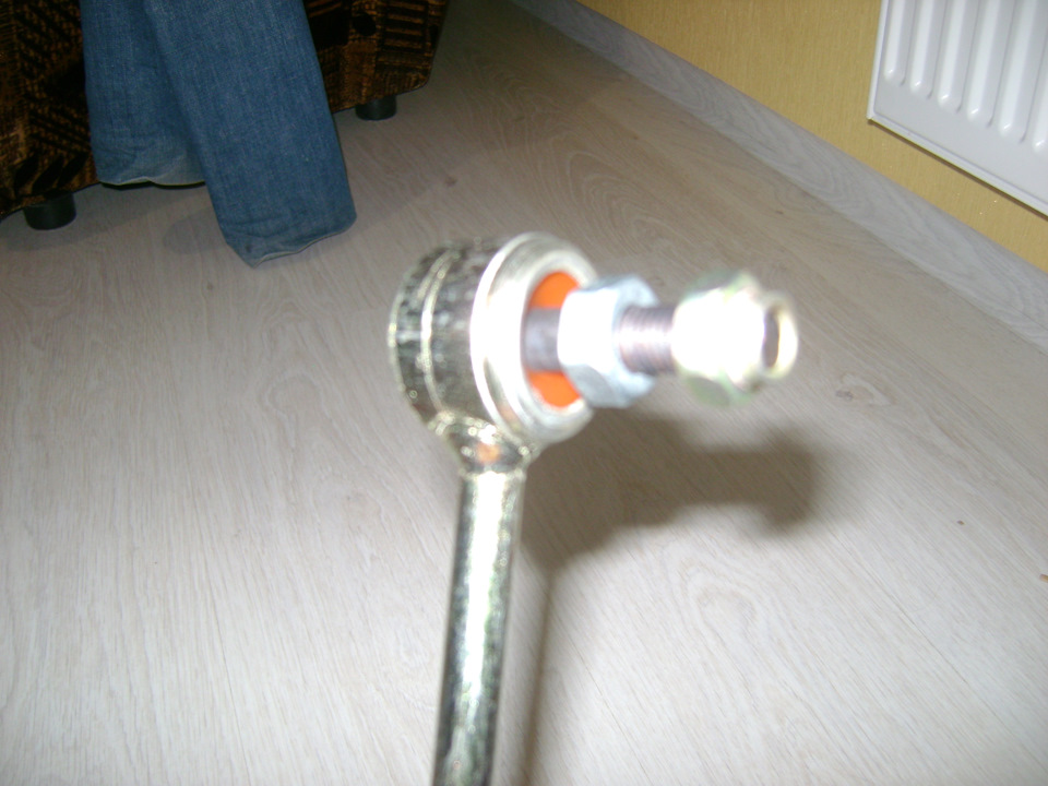 Замена втулок стабилизатора и установка стоек "нет износа" — Renault ...