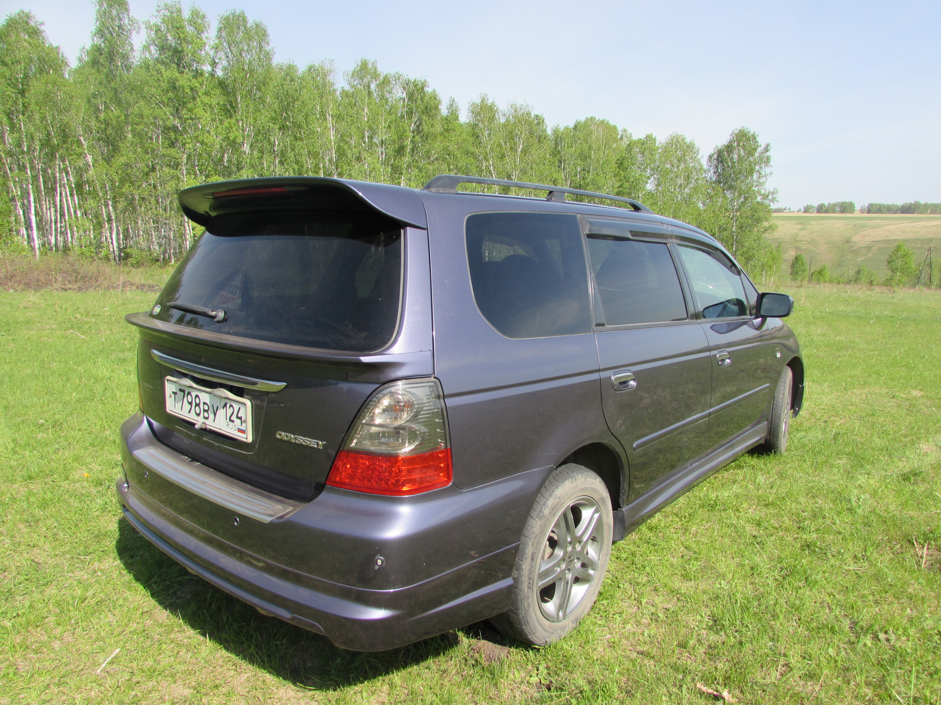 Спойлер Honda Odyssey ra6