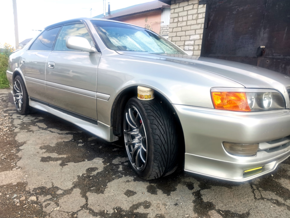 Обработал кузов воском Soft 99 — Toyota Chaser (100)