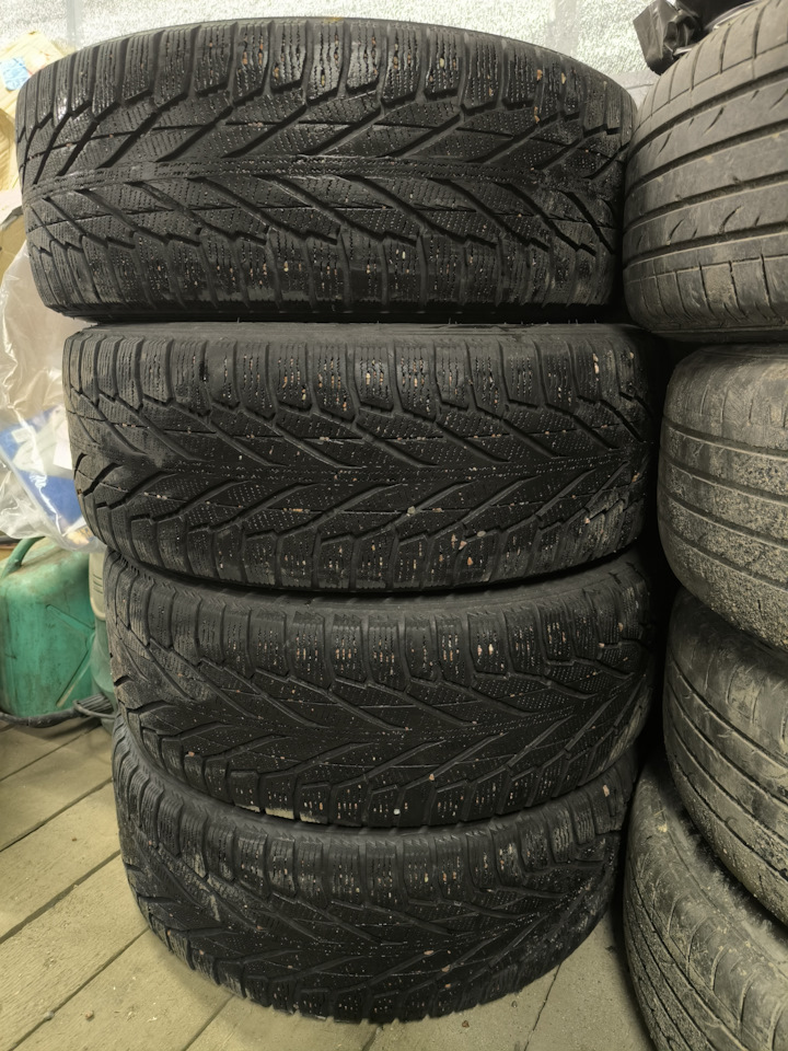 Шины зимние нешипованные Nokian 225/60 R17, литые диски Enkei 7Jx17 ...