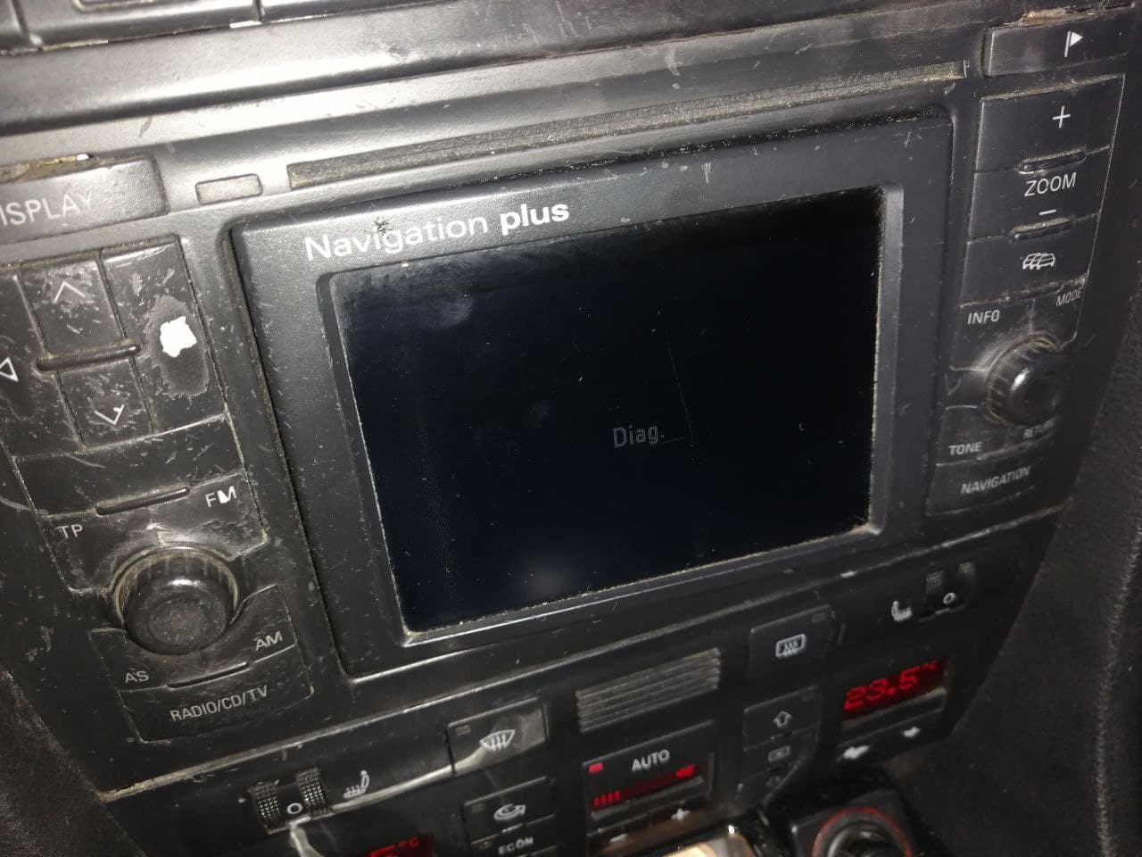 Перестала включаться магнитола Navigation plus — Audi A6 Avant (C5), 2 ...