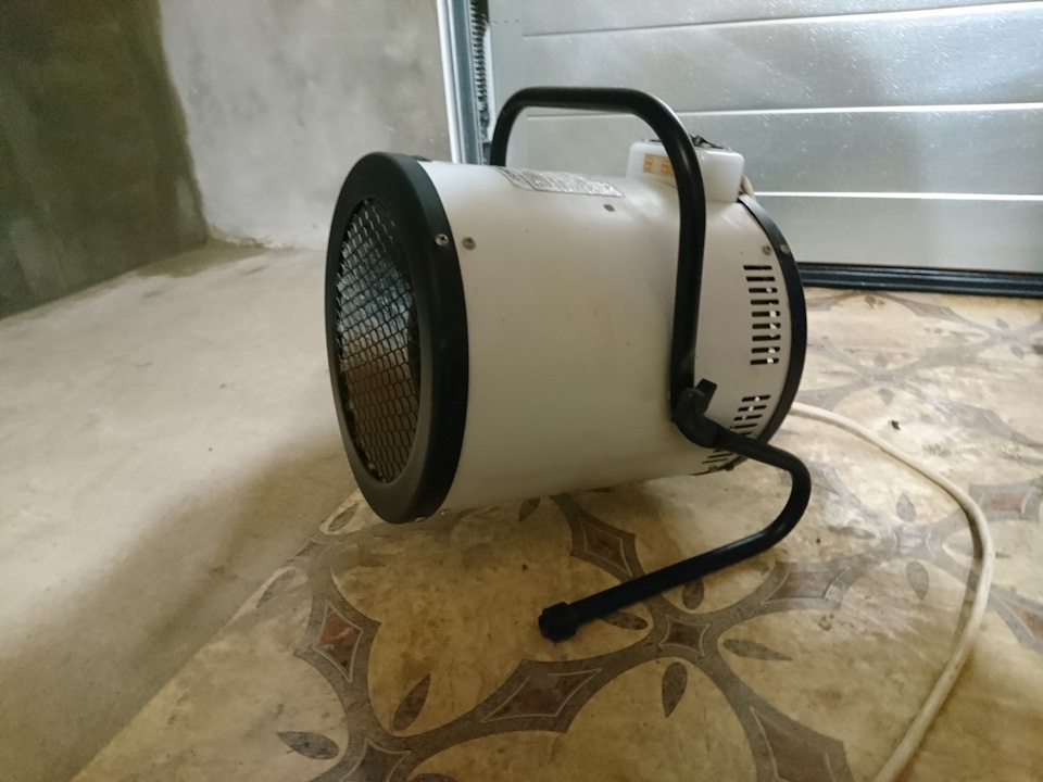 Тепловентилятор выключается. Тепловентилятор electrolux efh/c-5115. Тепловентилятор твк-2. Тепловентилятор ergo hv 101. Тепловентилятор выключается.